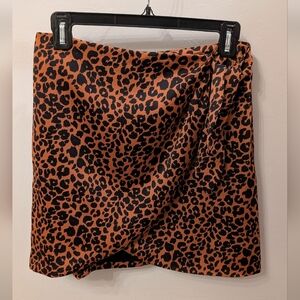 Gianni Bini Animal Print Wrap Mini Skirt – Size 4